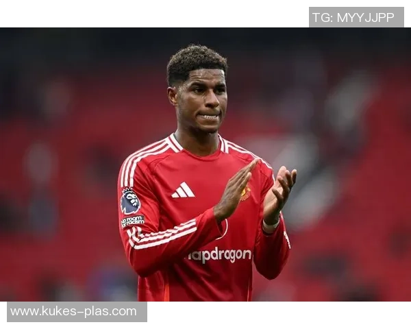 27号足球明星曼联的辉煌历程与未来展望解析