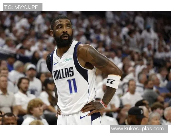 欧文足球明星在赛场上展现超强实力轻松虐菜引发球迷热议 欧文足球明星在赛场上展现超强实力轻松虐菜引发球迷热议