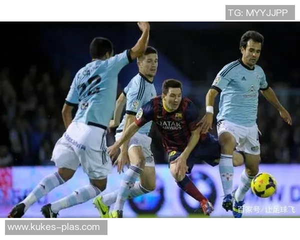 北京足球队在杯赛积分榜上以95分稳居第一位置展现强劲实力 北京足球队在杯赛积分榜上以95分稳居第一位置展现强劲实力