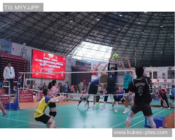 赛后分析：成都排球队与杭州排球队默契配合的关键因素与表现总结